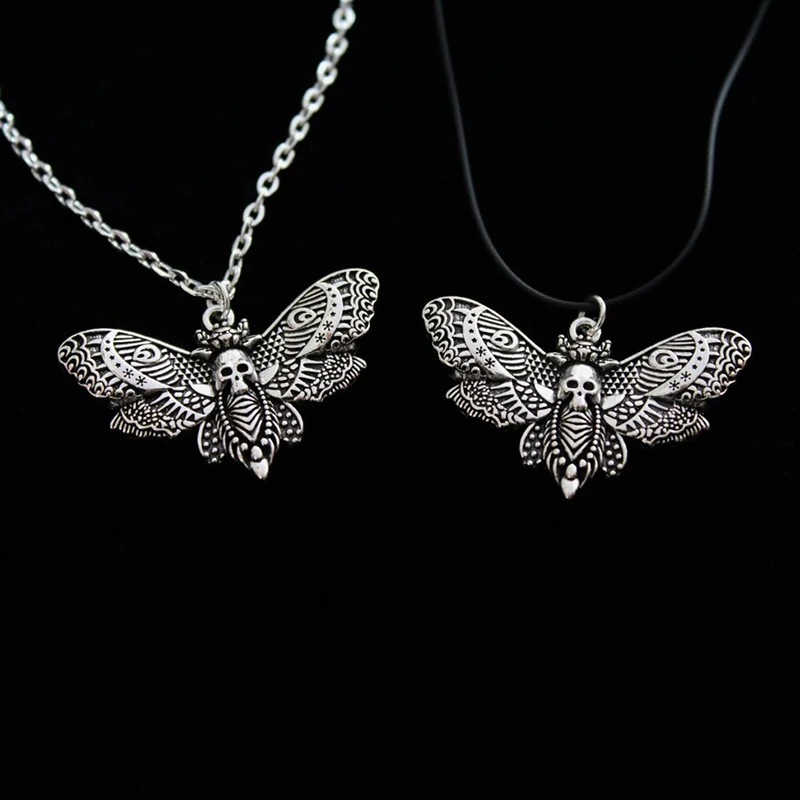 Gothic Silver Color Skull Death Moth Pendant Necklace Women Men Hip Hop Streetwear Vintage Necklace Jewelry Gift Wholesale
Gothic Silver Color Skull Death Moth Pendant Necklace Women Men Hip Hop Streetwear Vintage Necklace Jewelry Gift Wholesale