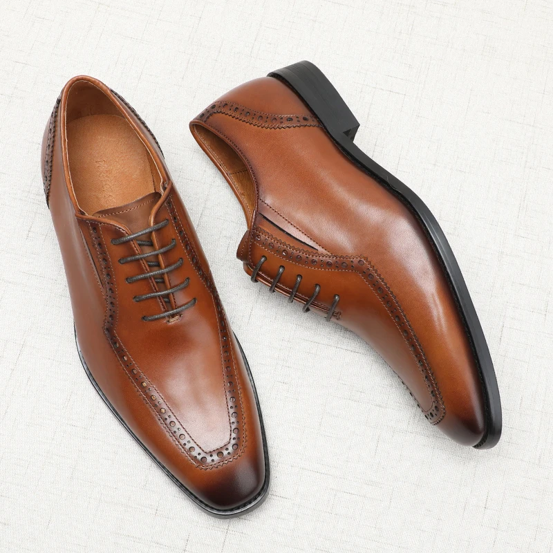 Spring Autumn Men Formal Wedding Shoe Business Genuine Leather Luxurious Dress Men Shoe Black Brown Lace Up Oxford Designer Shoe
Spring Autumn Men Formal Wedding Shoe Business Genuine Leather Luxurious Dress Men Shoe Black Brown Lace Up Oxford Designer Shoe