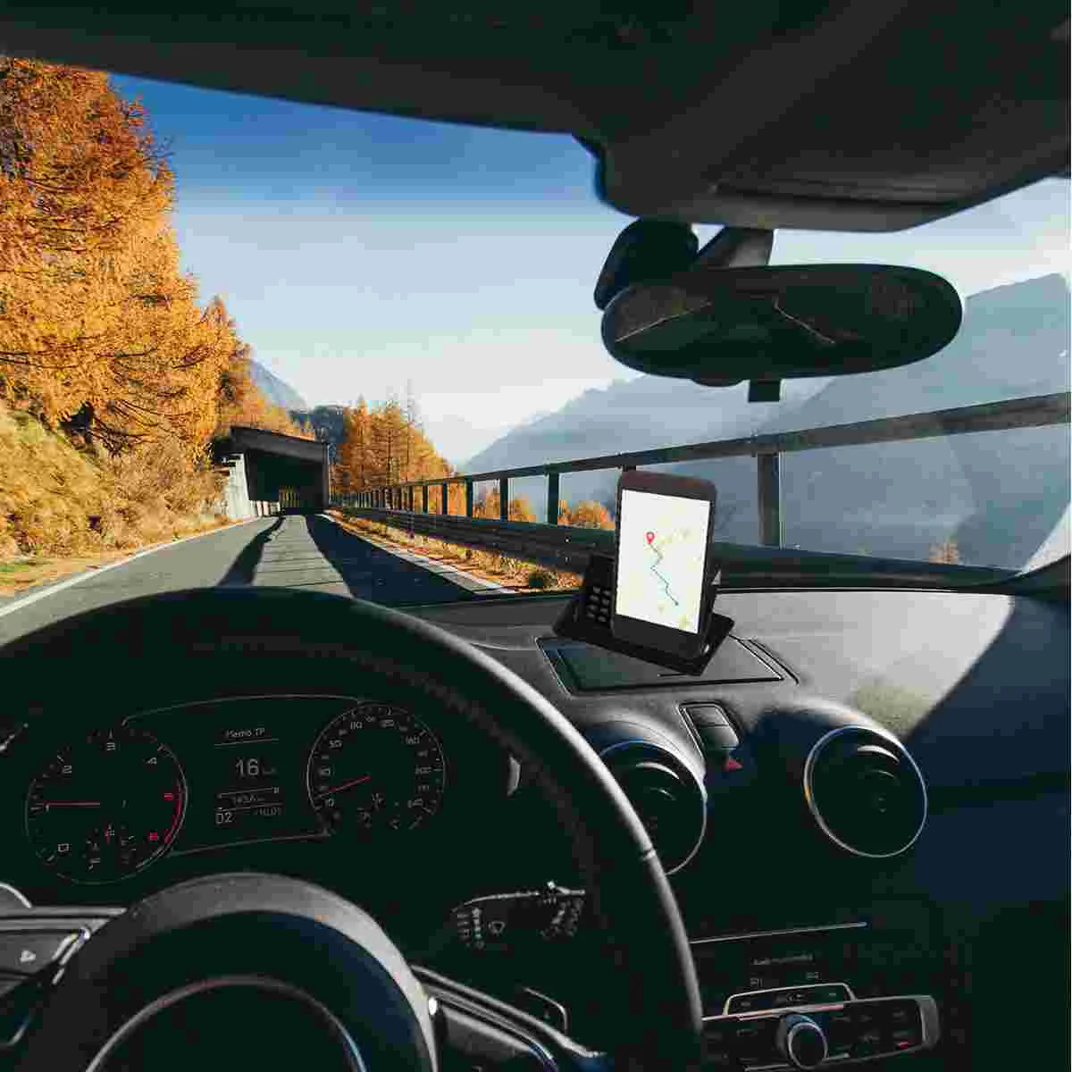 2 Sets of Car Holder Dashboard Shand Dash Holder Foldable Mobile Holder Car Driving Bracket
2 Sets of Car Holder Dashboard Shand Dash Holder Foldable Mobile Holder Car Driving Bracket