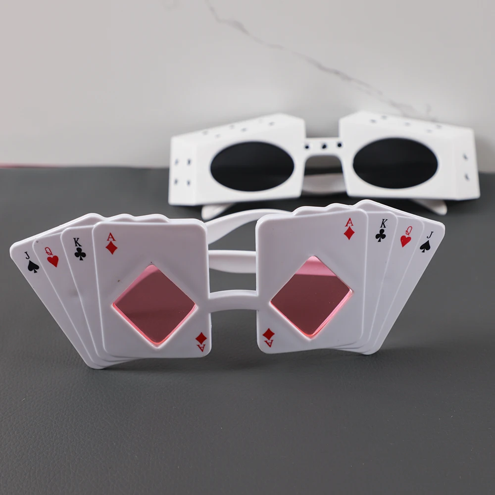 

1Pcs Fun Poker Dice Glasses Adult Jack Queen King Ace Sunglasses for Las Vegas Party Casino Night Playing Card Theme Decoration