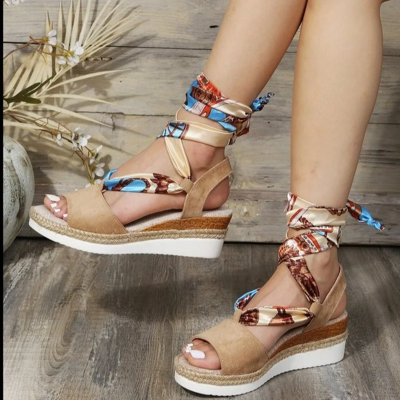 2022 New Summer Women Snake Sandals Women Platform Cross Strap Ankle Lace Up Peep Toe Beach Party Ladies Shoes Zapatos
2022 New Summer Women Snake Sandals Women Platform Cross Strap Ankle Lace Up Peep Toe Beach Party Ladies Shoes Zapatos