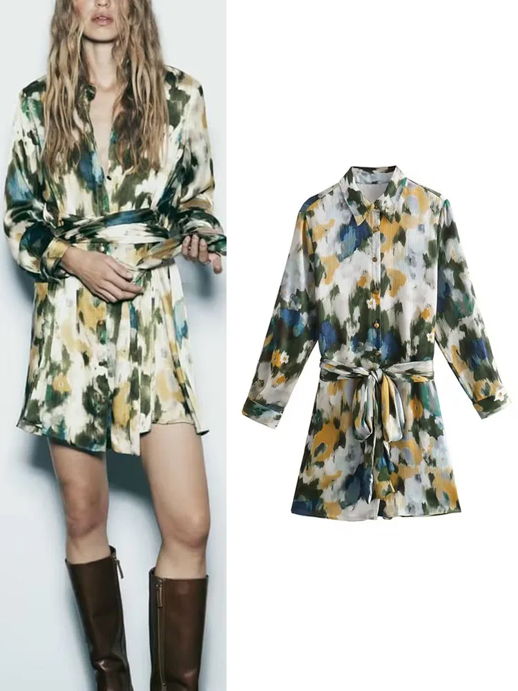 TRAF 2023 Women's Tie Dye Print Dress with Belt Vintage Single Breasted Office Ladies Turn-down Collar Commute Style Dress
TRAF 2023 Women's Tie Dye Print Dress with Belt Vintage Single Breasted Office Ladies Turn-down Collar Commute Style Dress
