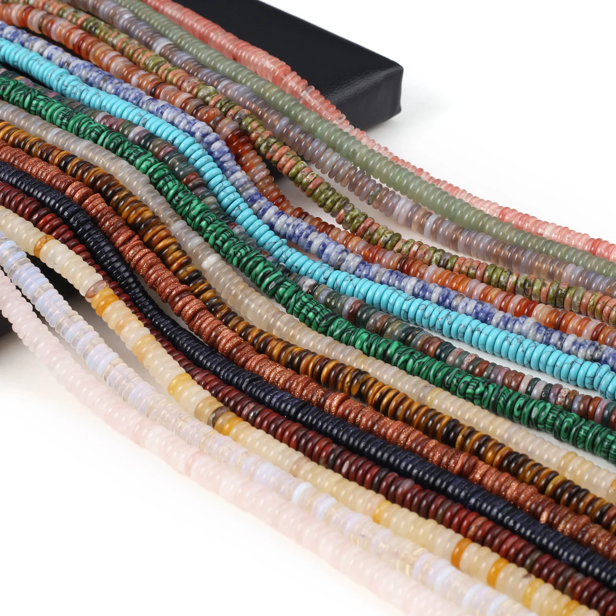 Natural Stone Beads Oblate Shape Healing Crystal Agate Stone for Jewelry Making Necklace Decoration
Natural Stone Beads Oblate Shape Healing Crystal Agate Stone for Jewelry Making Necklace Decoration