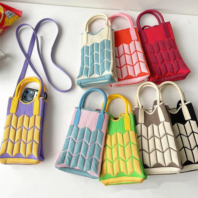 Женская трикотажная мини-сумка через плечо, в Корейском стиле
Женская трикотажная мини-сумка через плечо, в Корейском стиле