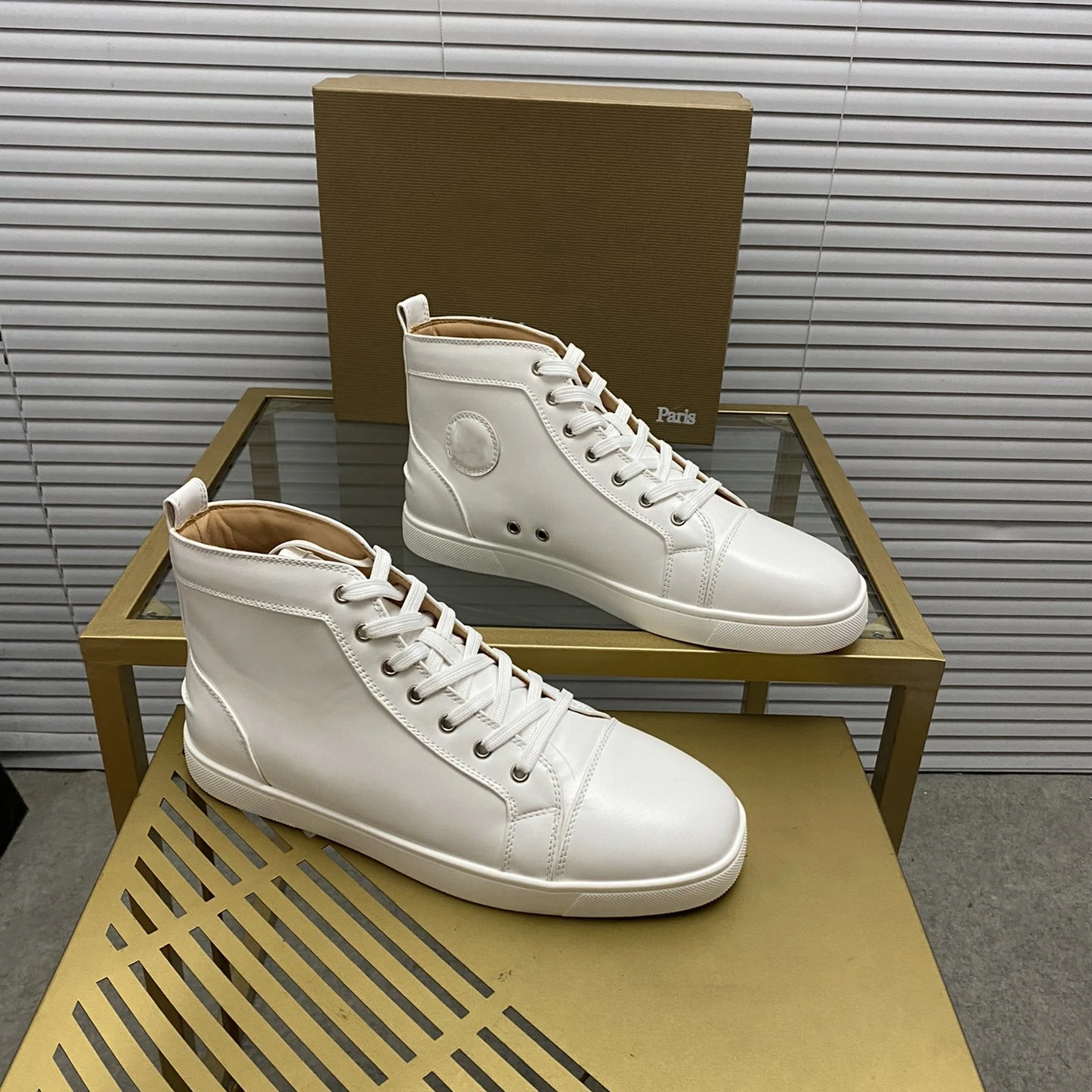 Top Quality Red Sole Mens Casual Shoes Luxury Womens Leather Sneakers Unisex Fashion Trainers Youth Designer Canvas Shoes MD0101
Top Quality Red Sole Mens Casual Shoes Luxury Womens Leather Sneakers Unisex Fashion Trainers Youth Designer Canvas Shoes MD0101