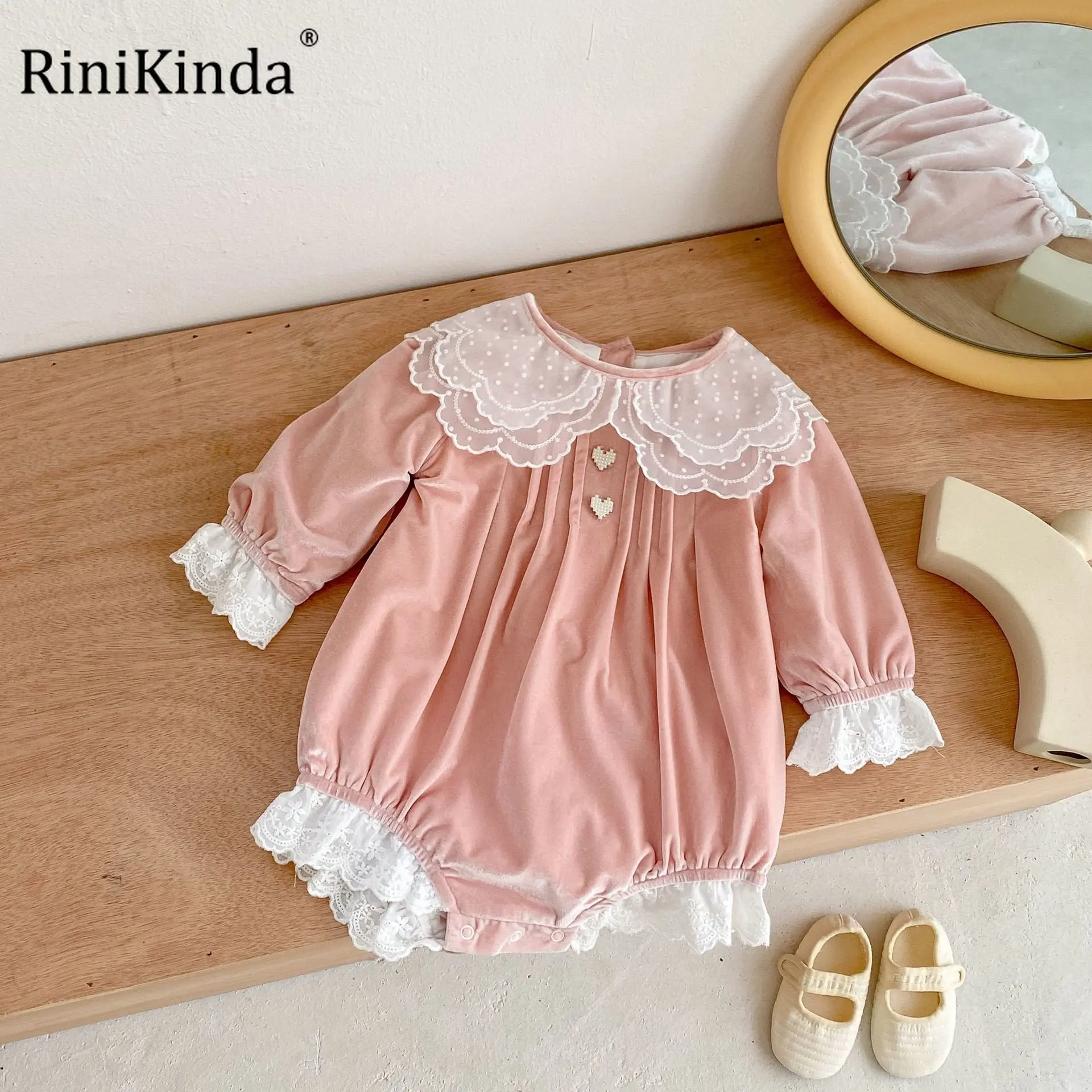 RiniKinda 2022 New Baby Girl Romper Cotton Long Sleeve Princess Jumpsuit Newborn Romper Autumn Lace Patchwork Girls Clothes
RiniKinda 2022 New Baby Girl Romper Cotton Long Sleeve Princess Jumpsuit Newborn Romper Autumn Lace Patchwork Girls Clothes