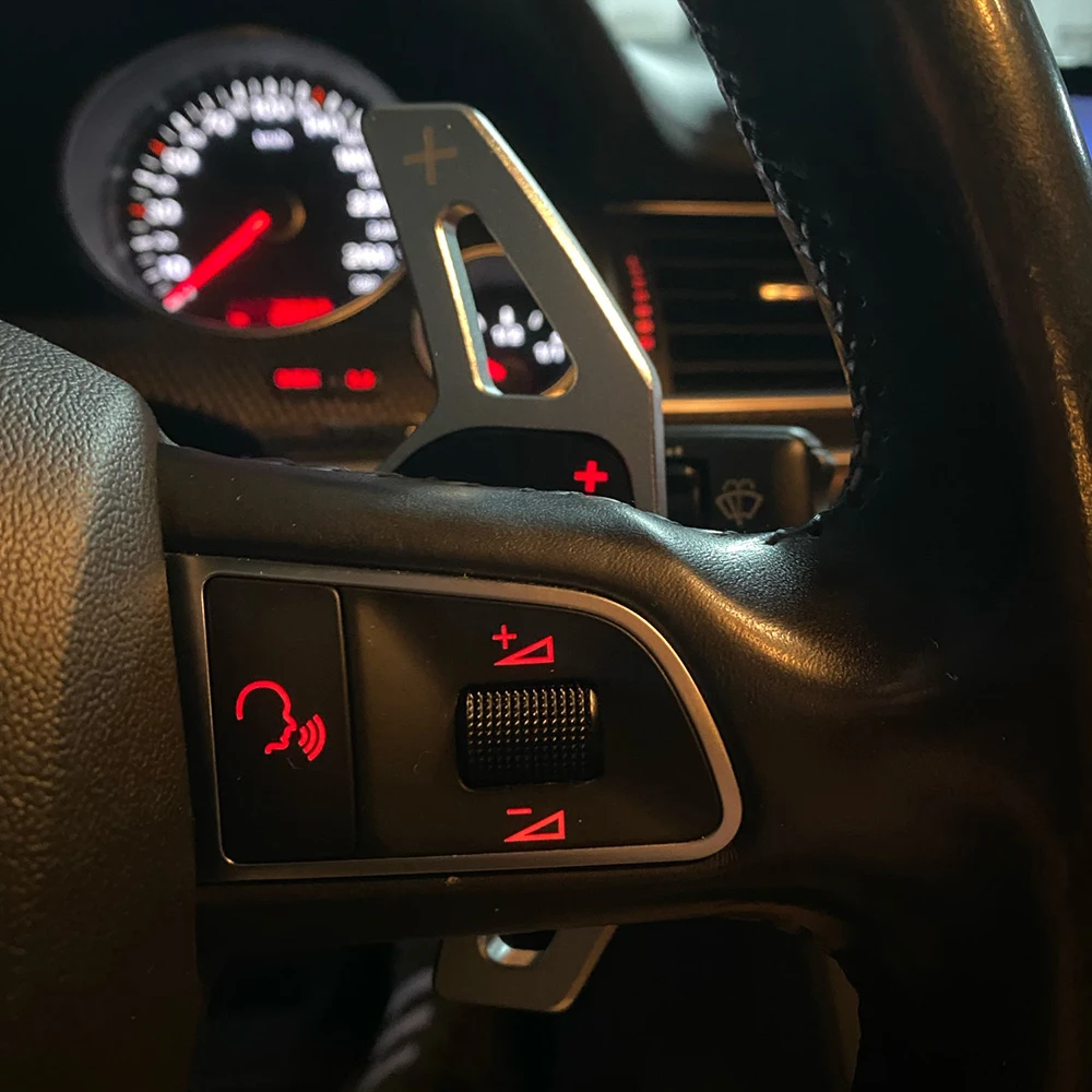 Рычаг переключения передач для Audi A4 B8 A3 8P S3 A5 A6 S6 C6 Q5 A8 R8 TT TTS MK2 8J Avant, автомобильный рулевое колесо, строгий дизайн DSG
Рычаг переключения передач для Audi A4 B8 A3 8P S3 A5 A6 S6 C6 Q5 A8 R8 TT TTS MK2 8J Avant, автомобильный рулевое колесо, строгий дизайн DSG