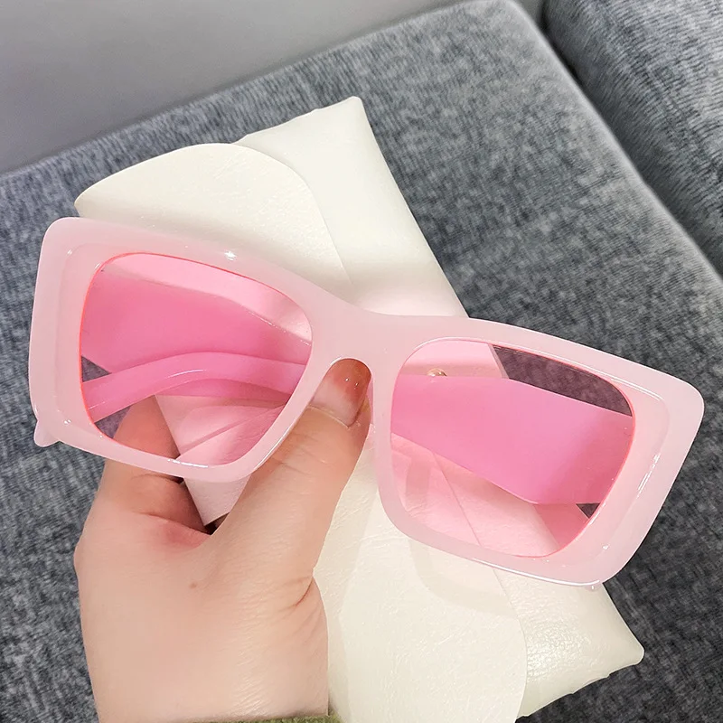 Fashion Trend Vintage Candy Color Colorful Sunglasses For Women Men Classic Design Male Ladies UV Protection Free Shipping 2022 
Fashion Trend Vintage Candy Color Colorful Sunglasses For Women Men Classic Design Male Ladies UV Protection Free Shipping 2022