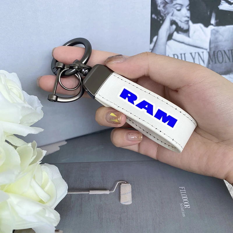 Top Layer Cowhide Key Chain Keyrings Lanyard For Dodge RAM 1500 2500 3500 Car Accessories Custom Logo For RAM Dodge
Top Layer Cowhide Key Chain Keyrings Lanyard For Dodge RAM 1500 2500 3500 Car Accessories Custom Logo For RAM Dodge