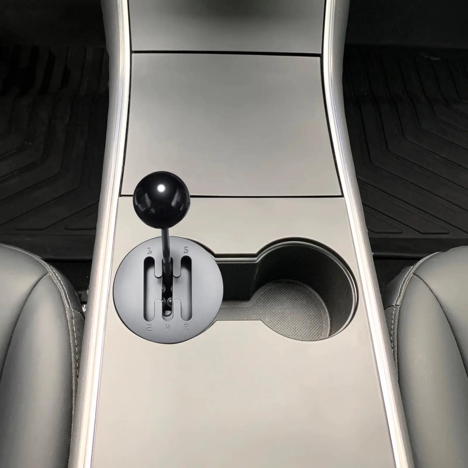 Shifter Gear Lever Water Cup Position Decoration Accessories Easy to Install Auto Part Shifter Rocker Toy for Tesla Model 3 Y
Shifter Gear Lever Water Cup Position Decoration Accessories Easy to Install Auto Part Shifter Rocker Toy for Tesla Model 3 Y