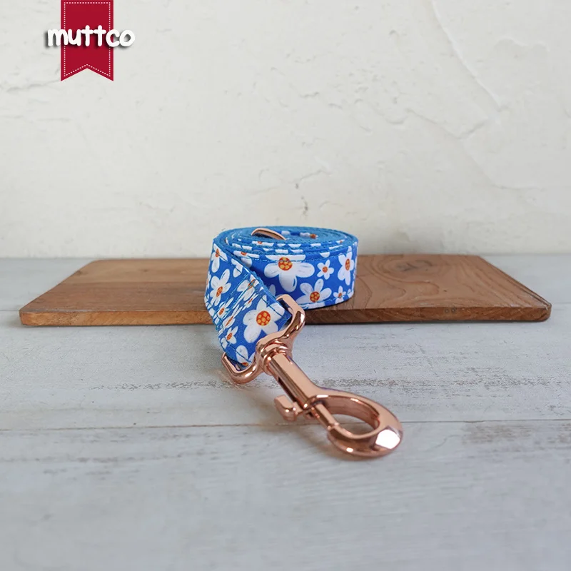 Уникальный поводок для собак MUTTCO, синяя Маргаритка, удобный поводок для прогулок с собакой, размеры 5, UDC135M
Уникальный поводок для собак MUTTCO, синяя Маргаритка, удобный поводок для прогулок с собакой, размеры 5, UDC135M