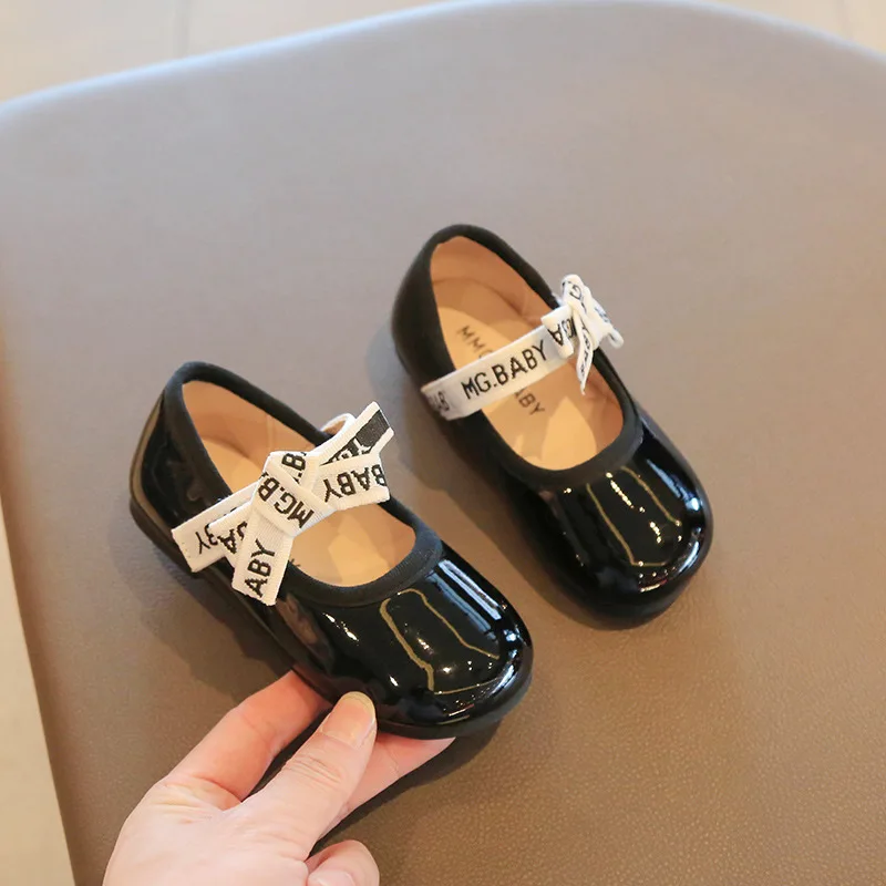 COZULMA 2022 Spring Baby Girls Leather Shoes Kids Girls Mary Jane Princess Dress Shoes Children Soft Sole Non-Slip Shoes Flats
COZULMA 2022 Spring Baby Girls Leather Shoes Kids Girls Mary Jane Princess Dress Shoes Children Soft Sole Non-Slip Shoes Flats