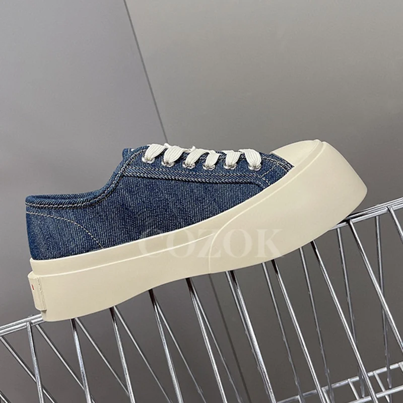Spring New Ladies Skateboard Shoes Genuine Leather Material Platform Women Loafers Simplicity Thick Bottom Lace-up Casual Shoes
Spring New Ladies Skateboard Shoes Genuine Leather Material Platform Women Loafers Simplicity Thick Bottom Lace-up Casual Shoes