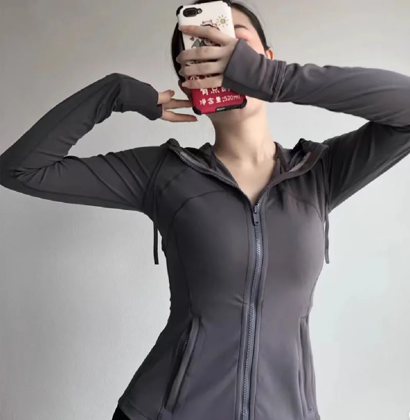Женский спортивный костюм Lulu, облегающее пальто с длинными рукавами для фитнеса, кроп-топы для йоги с дырками для большого пальца, спортивная куртка
Женский спортивный костюм Lulu, облегающее пальто с длинными рукавами для фитнеса, кроп-топы для йоги с дырками для большого пальца, спортивная куртка