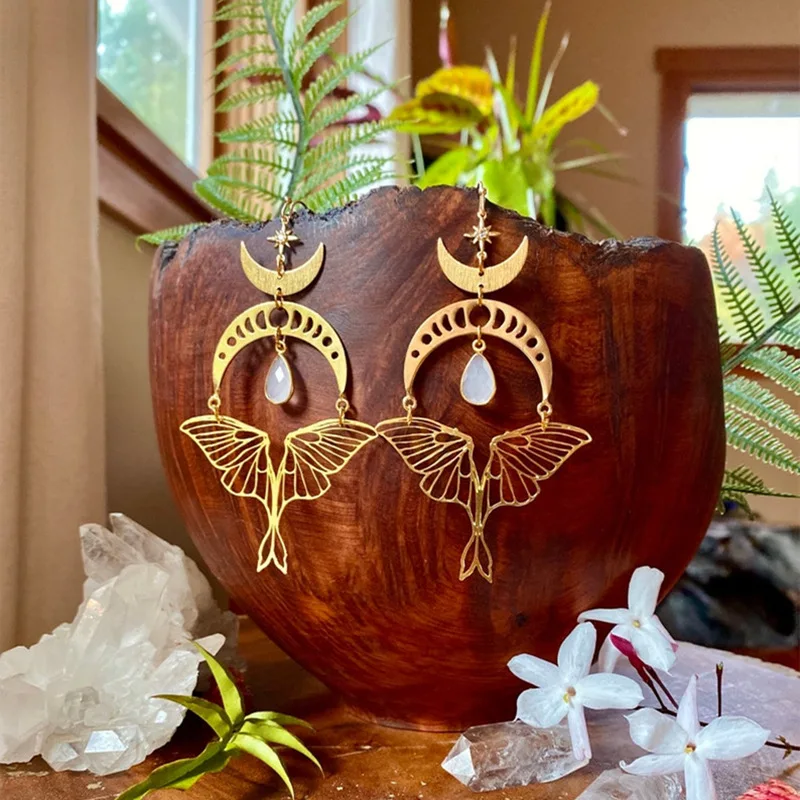 Gothic Charm Moth Earrings, Moonshine Zircon Pendant Earrings, Bohemian Goddess Jewelry Gifts, Hypoallergenic, Wandering Jewelry
Gothic Charm Moth Earrings, Moonshine Zircon Pendant Earrings, Bohemian Goddess Jewelry Gifts, Hypoallergenic, Wandering Jewelry