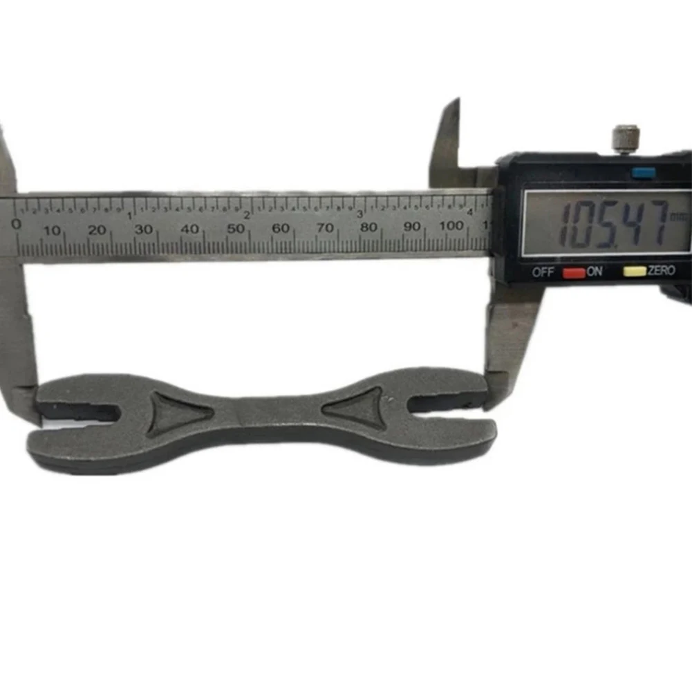 6 In 1 Universal Motorcycle Motorcycle Spoke Wrench Metal Machinery Repair Bicycle Double Open-ends Tightening Spanner
6 In 1 Universal Motorcycle Motorcycle Spoke Wrench Metal Machinery Repair Bicycle Double Open-ends Tightening Spanner