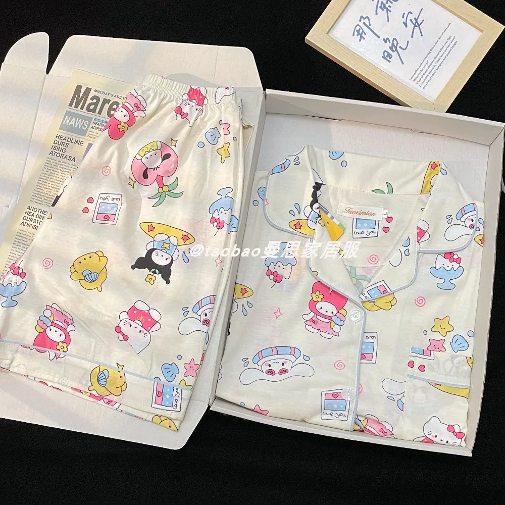 Kawaii Sanrios Pajama Set Women Summer Short Sleeve Shorts Cotton Cartoon Cute Cardigan Casual Home Service Two-Piece Set 
Kawaii Sanrios Pajama Set Women Summer Short Sleeve Shorts Cotton Cartoon Cute Cardigan Casual Home Service Two-Piece Set