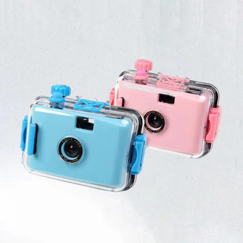Cute Mini LOMO Camera for Children's Non Disposable Film Photography Experience 
Cute Mini LOMO Camera for Children's Non Disposable Film Photography Experience