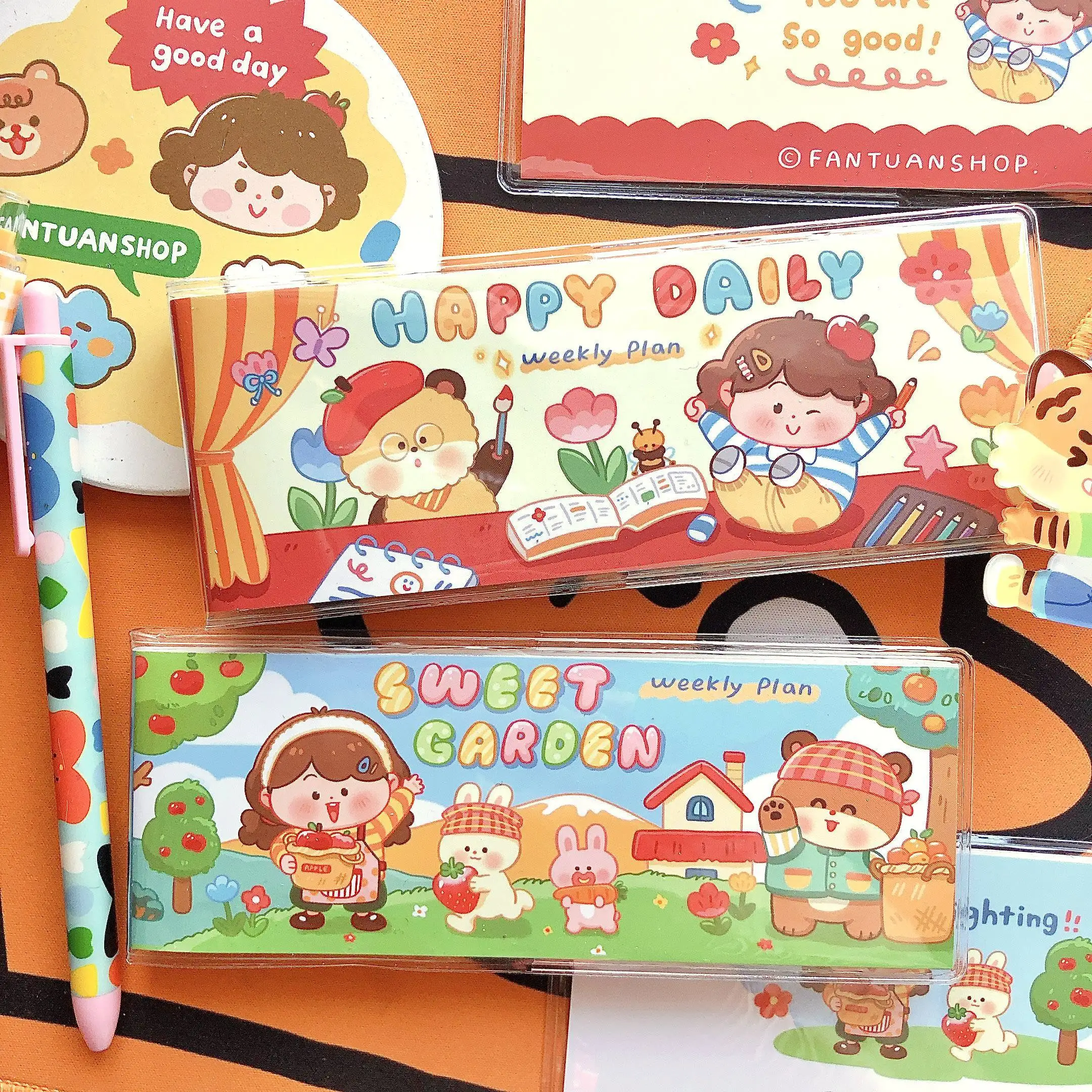 Rice balls Happy week plan girl heart cute and exquisite hand book notepad plastic sleeve notebook mini daily original design
Rice balls Happy week plan girl heart cute and exquisite hand book notepad plastic sleeve notebook mini daily original design