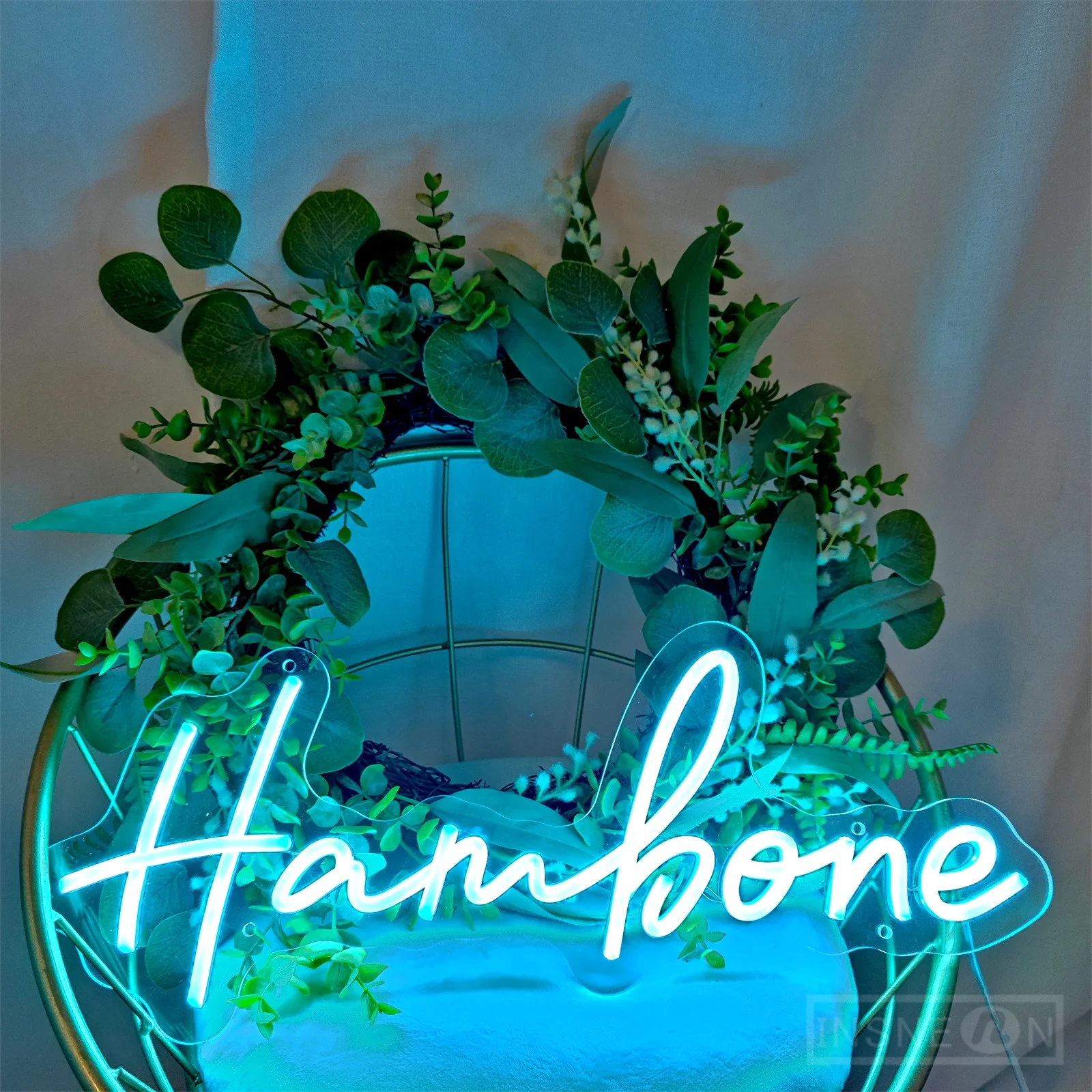 Светодиодный неоновые вывески Hambone, голубая бара, фотообои для гостиницы, студии, декор для ресторана, акриловые буквы, вывеска, подарки, Лидер продаж неоновая вывеска неоновый шнур фиолетовыц Неоновые вывески неон
Светодиодный неоновые вывески Hambone, голубая бара, фотообои для гостиницы, студии, декор для ресторана, акриловые буквы, вывеска, подарки, Лидер продаж неоновая вывеска неоновый шнур фиолетовыц Неоновые вывески неон