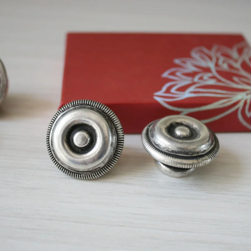 Серьги-гвоздики мужские серебристые с проволокой для сварки и рассады
Серьги-гвоздики мужские серебристые с проволокой для сварки и рассады