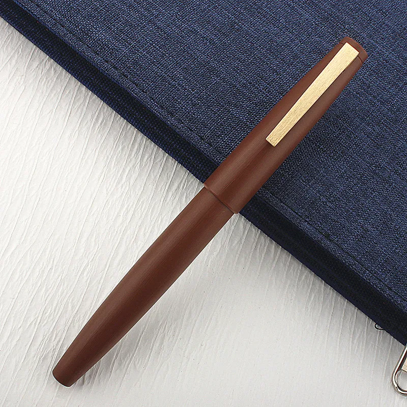 Jinhao 80 красная перьевая ручка EF 0,30 мм
Jinhao 80 красная перьевая ручка EF 0,30 мм