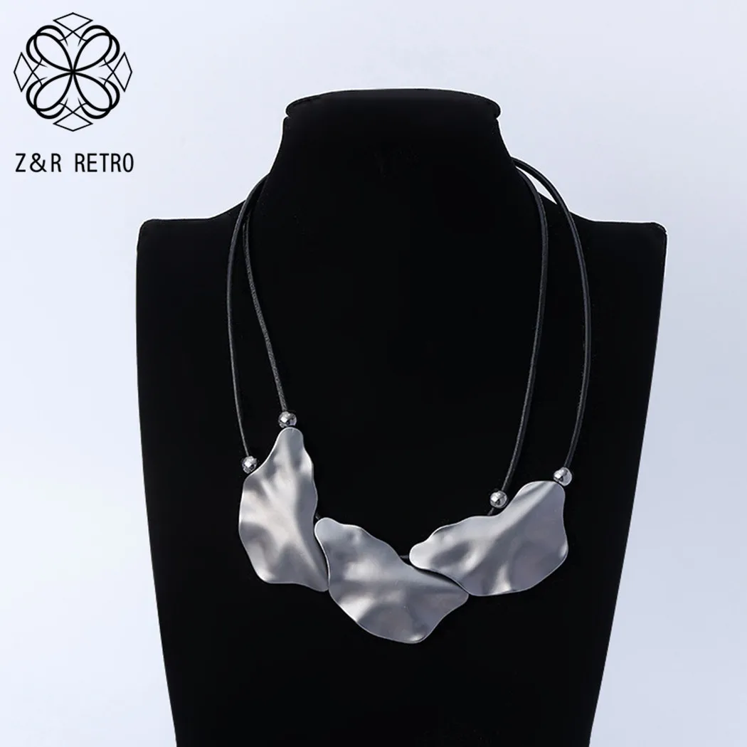 Vintage Geometric Neck Chokers Collares Necklace Fashion Suspension Statement Pendants for Women Goth Jewelry Trending Products
Vintage Geometric Neck Chokers Collares Necklace Fashion Suspension Statement Pendants for Women Goth Jewelry Trending Products