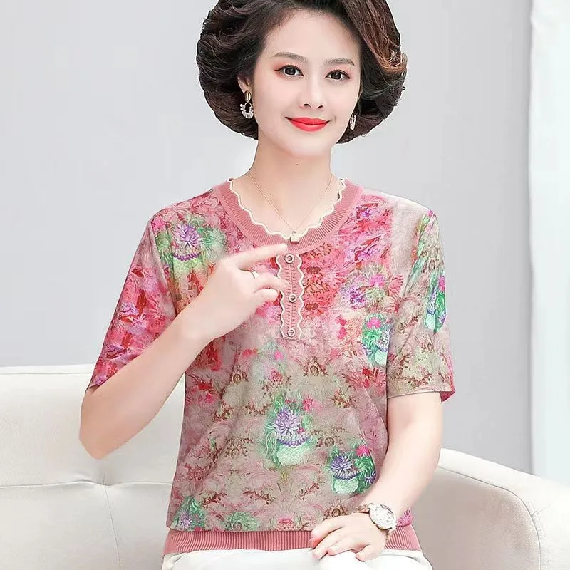 Middle-aged mom fashion print T-Shirt Women's Clothing 2023 New Oversized Casual Pullovers All-match Tee Shirt
Middle-aged mom fashion print T-Shirt Women's Clothing 2023 New Oversized Casual Pullovers All-match Tee Shirt