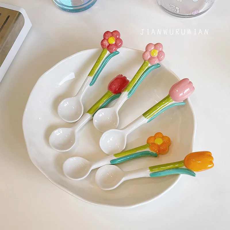 Ins Tulip Ceramic Spoon Cute Three-dimensional Flower Hand-painted Long-handled Stirring Spoon Coffee Spoon
Ins Tulip Ceramic Spoon Cute Three-dimensional Flower Hand-painted Long-handled Stirring Spoon Coffee Spoon