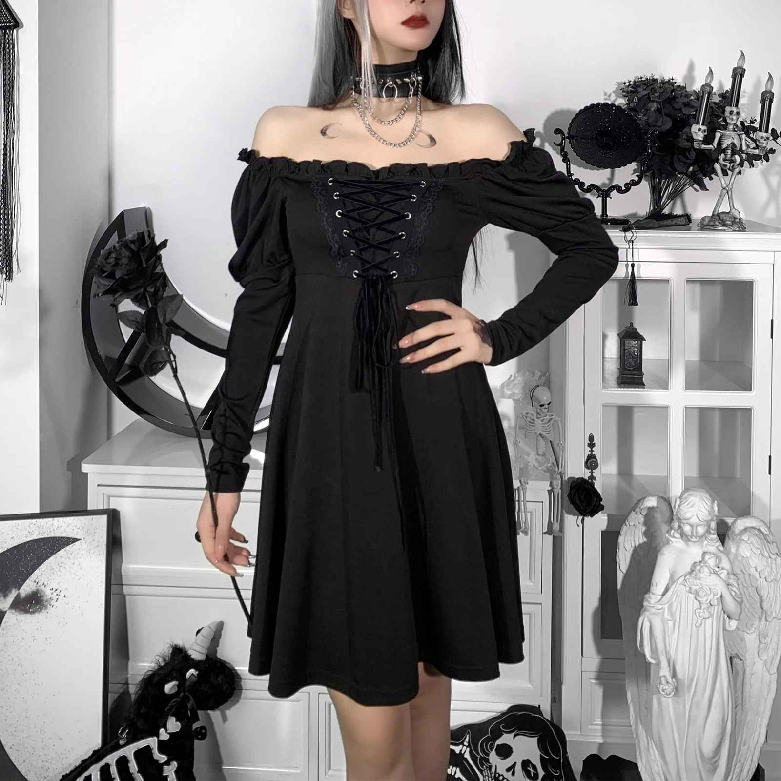 Combhasaki Female Dress Solid Color Boat Neck Long Puff Sleeve Off Shoulder Dress with Straps Bandage Casual Wear for Ladies
Combhasaki Female Dress Solid Color Boat Neck Long Puff Sleeve Off Shoulder Dress with Straps Bandage Casual Wear for Ladies