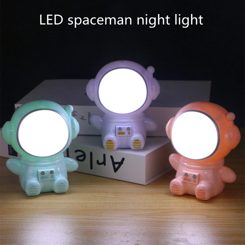 USB Spaceman Astronaut Night Light LED Charging Atmosphere Children's Room Decoration Eye Protection Lamp Cartoon Birthday Gift
USB Spaceman Astronaut Night Light LED Charging Atmosphere Children's Room Decoration Eye Protection Lamp Cartoon Birthday Gift