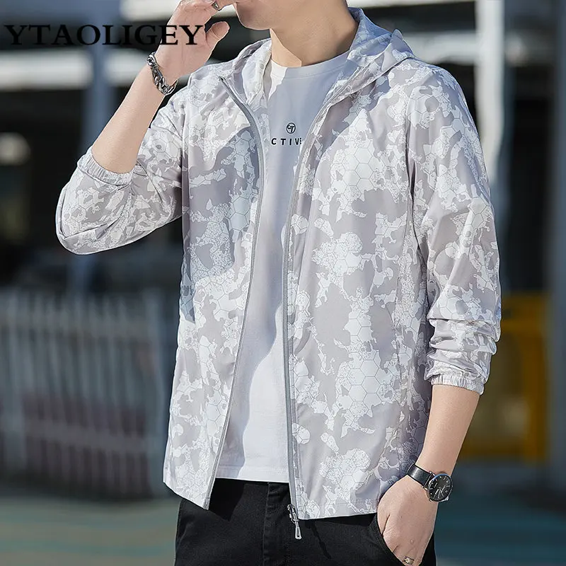 2023 Men Summer Hooded Jacket Mens Waterproof Sun Protection Coats Outdoor Fishing Hunting Clothes Quick Dry Skin Windbreakers
2023 Men Summer Hooded Jacket Mens Waterproof Sun Protection Coats Outdoor Fishing Hunting Clothes Quick Dry Skin Windbreakers