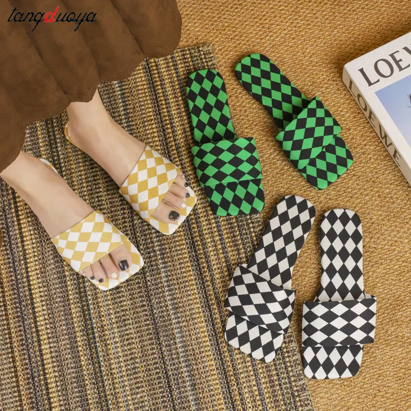 2022 New Flat Women's Shoes Summer Cool Slippers Word Slippers Women's Beach Slippers Girls Casual Slippers plaid size 43
2022 New Flat Women's Shoes Summer Cool Slippers Word Slippers Women's Beach Slippers Girls Casual Slippers plaid size 43