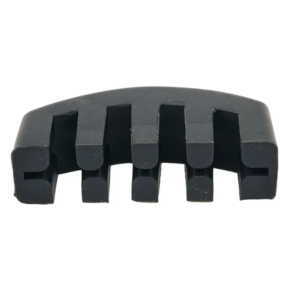 High Quality Violino Rubber Silencer Violin Mute 5.2 X 2.2cm Accessories For 4/4 3/4 1/2 Practice Portable Brand New Best Nice
High Quality Violino Rubber Silencer Violin Mute 5.2 X 2.2cm Accessories For 4/4 3/4 1/2 Practice Portable Brand New Best Nice