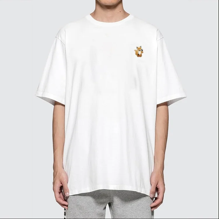 New Products Sell Well In Japan and Korea Fox Embroidery Pattern 100% Cotton Loose T-shirt for Men Women Luxury Designer
New Products Sell Well In Japan and Korea Fox Embroidery Pattern 100% Cotton Loose T-shirt for Men Women Luxury Designer
