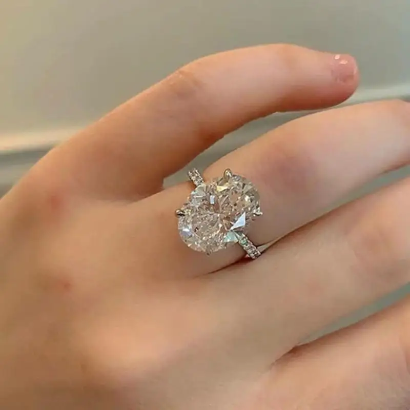 New Personality Oval Cut High Carbon Pink Diamond Women's Ring Fashion Trend Creative Jewelry Accessories
New Personality Oval Cut High Carbon Pink Diamond Women's Ring Fashion Trend Creative Jewelry Accessories