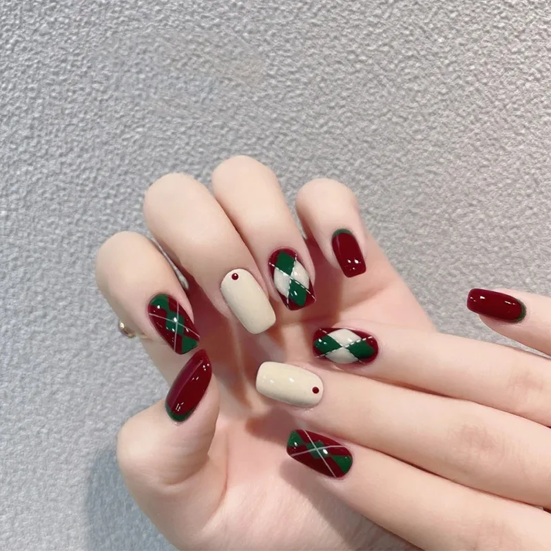 24Pcs/Box Christmas Theme Fake Nails Press on Nails False Nails Nail Tips with Glue Sticker Nails Set Press on Nails Art
24Pcs/Box Christmas Theme Fake Nails Press on Nails False Nails Nail Tips with Glue Sticker Nails Set Press on Nails Art