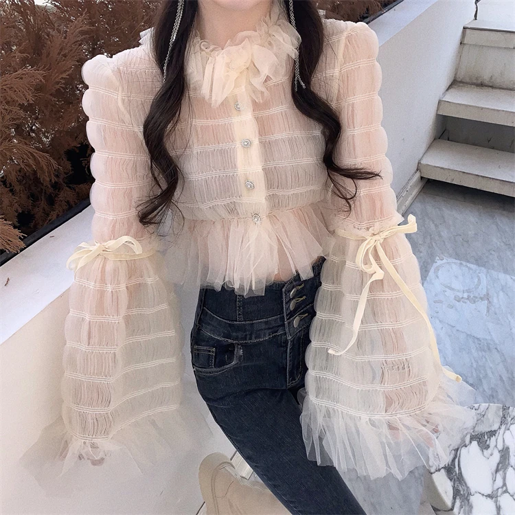 Chic Sweet Gauze Stand Collar Blouse For Women Spring Summer Elegant Single Breasted Flare Sleeve Crop Blouse Lady Cute Shirt
Chic Sweet Gauze Stand Collar Blouse For Women Spring Summer Elegant Single Breasted Flare Sleeve Crop Blouse Lady Cute Shirt