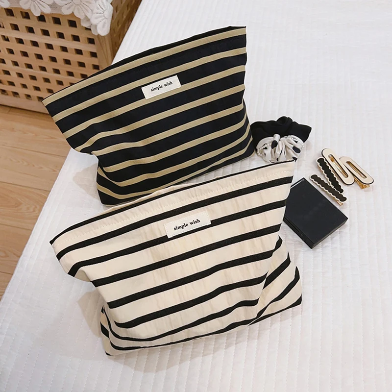 Canvas Women Cosmetic Bag For Make Up Cloth Makeup Pouch Zipper Toiletry Bag For Traveling Lipstick Cosmetics Organizer Cases
Canvas Women Cosmetic Bag For Make Up Cloth Makeup Pouch Zipper Toiletry Bag For Traveling Lipstick Cosmetics Organizer Cases