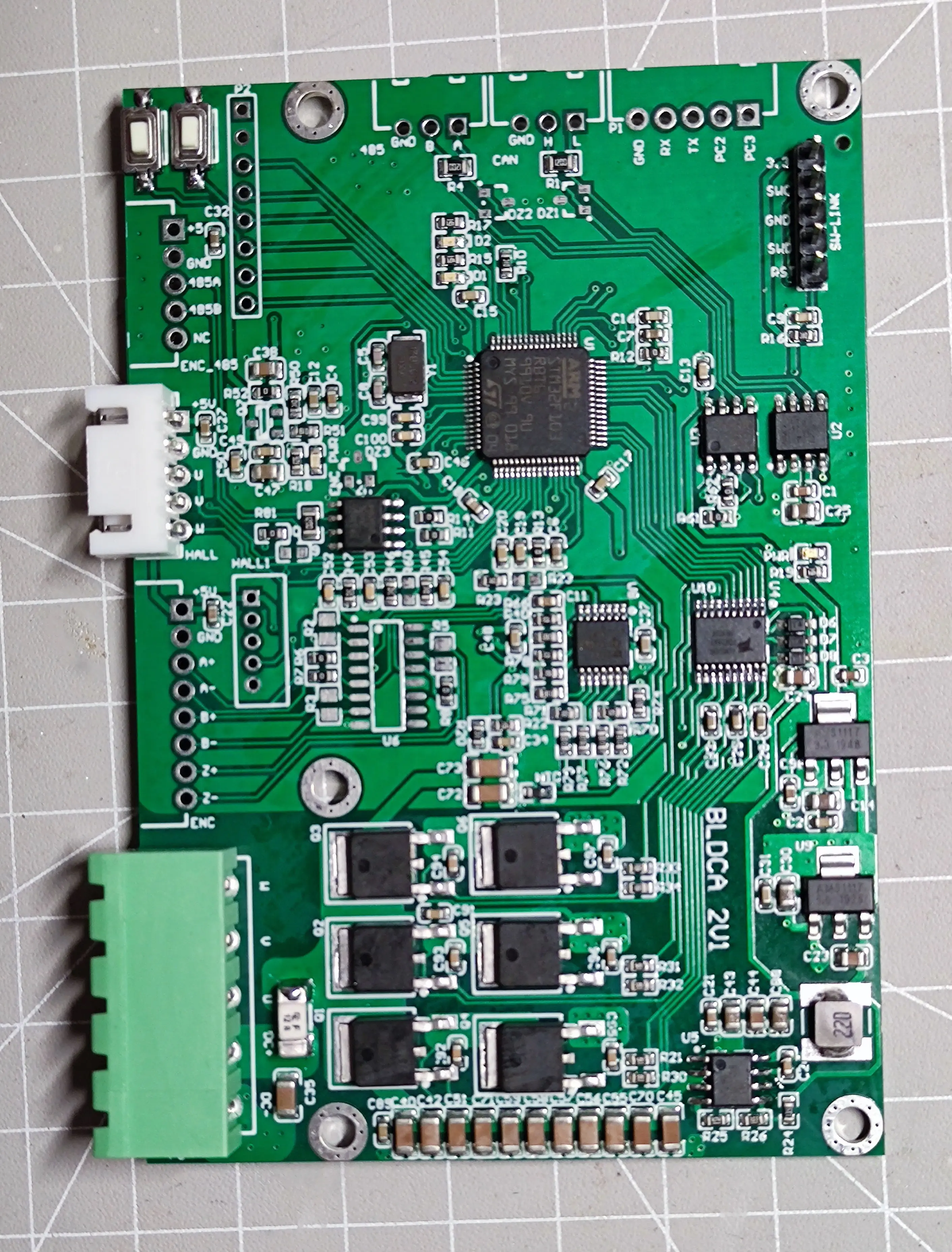 APM32F103 бесщеточная плата для разработки двигателя BLDC, коридор, векторное управление, Foc
APM32F103 бесщеточная плата для разработки двигателя BLDC, коридор, векторное управление, Foc