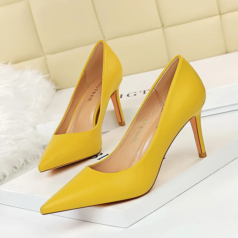 LSXJK Sexy Party Women's Pumps High Heels 7.5cm Stilettos Nude Red Blue Black Yellow Pointy Toe Women Shoes Big Size 2022 New
LSXJK Sexy Party Women's Pumps High Heels 7.5cm Stilettos Nude Red Blue Black Yellow Pointy Toe Women Shoes Big Size 2022 New