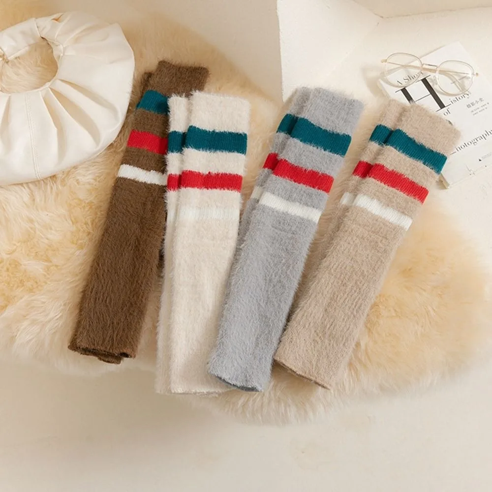Cover Fingerless Gloves JK Calf Socks Mink Velvet Stripe Women Leg Warmers Plush Foot Cover Arm Warmers Woolen Boots
Cover Fingerless Gloves JK Calf Socks Mink Velvet Stripe Women Leg Warmers Plush Foot Cover Arm Warmers Woolen Boots