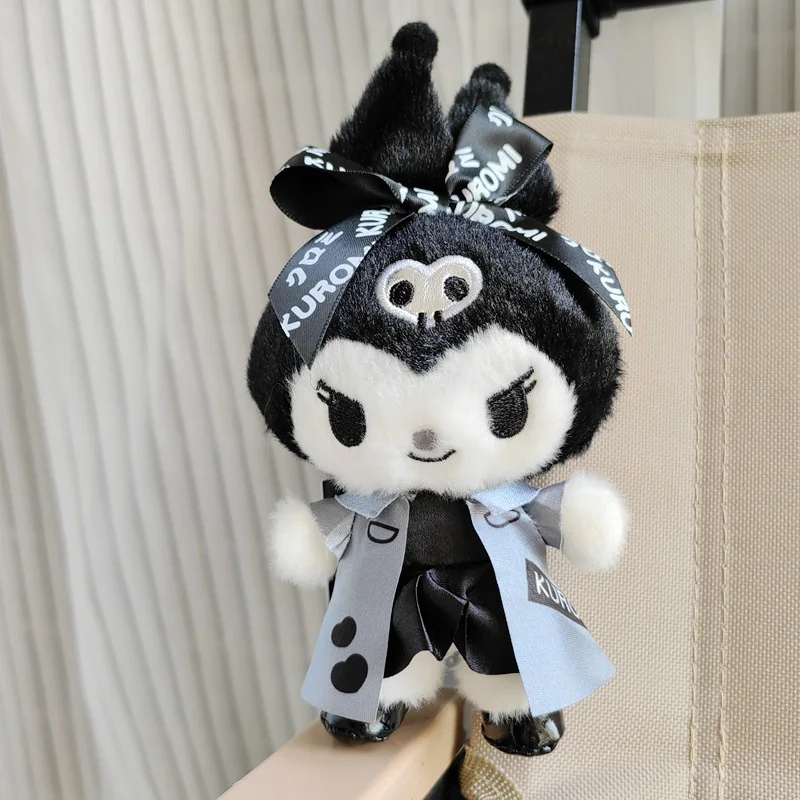 Cute Japanese Sanrio Kuromi Keychain Black And White Dark Bow Dress Stuffed Doll Pendant Plush Toy Christmas Gift
Cute Japanese Sanrio Kuromi Keychain Black And White Dark Bow Dress Stuffed Doll Pendant Plush Toy Christmas Gift
