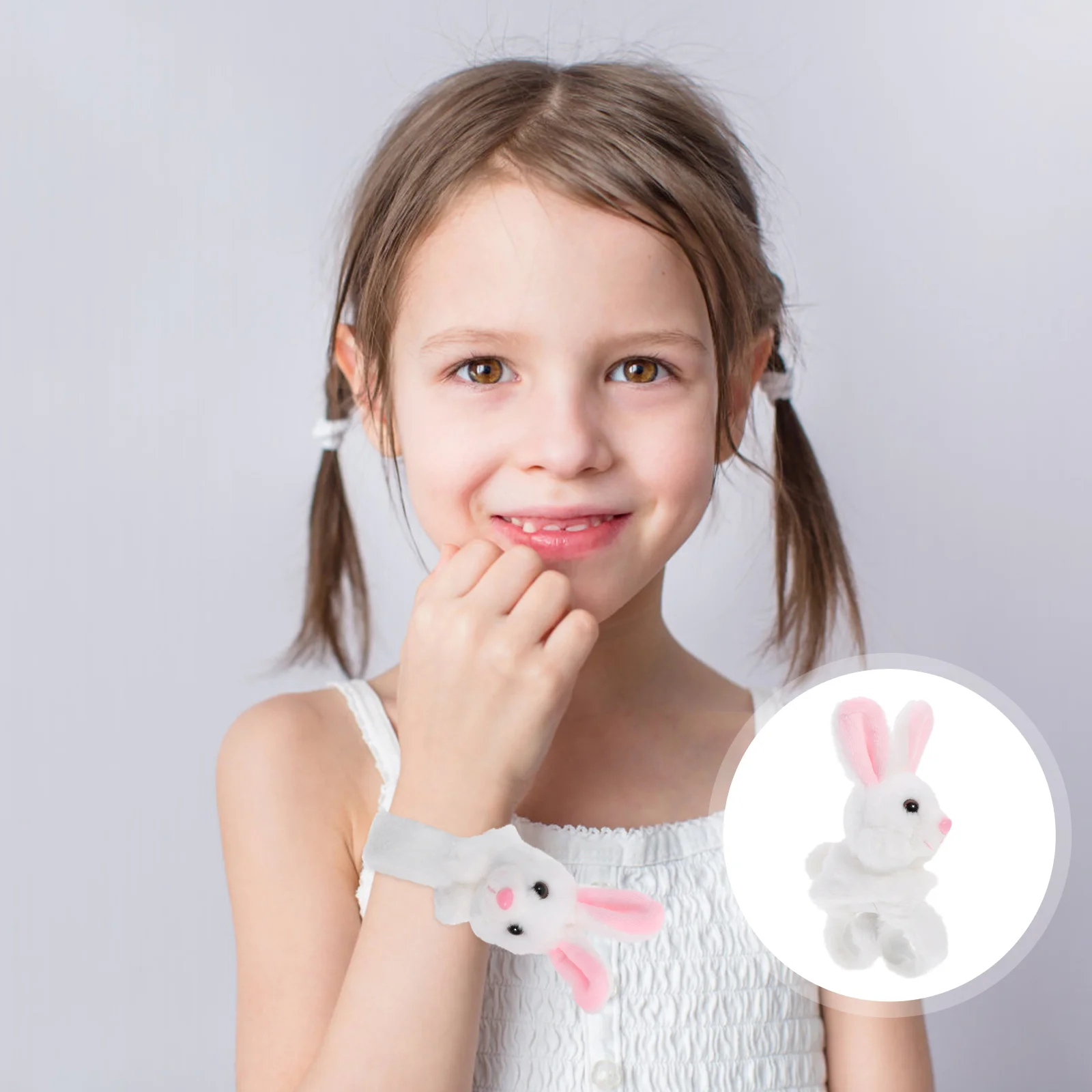 Kids Play Bracelets Cartoon Plush Toy Christmas Stocking Stuffers Plush Slap Band Photo Booth Props Para Niños
Kids Play Bracelets Cartoon Plush Toy Christmas Stocking Stuffers Plush Slap Band Photo Booth Props Para Niños
