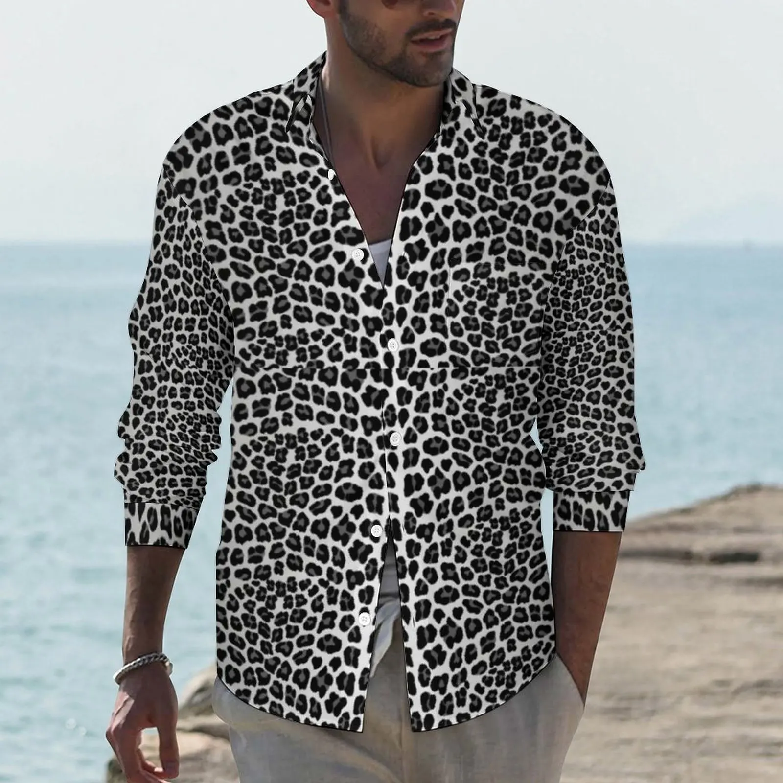 Cheetah Print Casual Shirts Man Snow Leopard Shirt Long Sleeve Cool Streetwear Blouses Autumn Printed Top Plus Size 4XL
Cheetah Print Casual Shirts Man Snow Leopard Shirt Long Sleeve Cool Streetwear Blouses Autumn Printed Top Plus Size 4XL