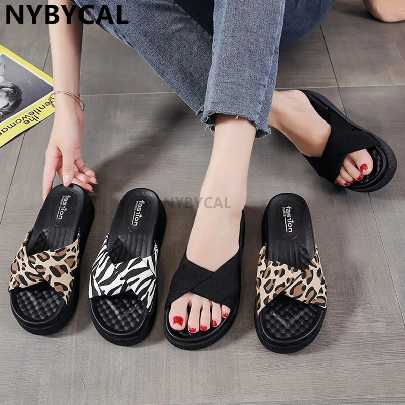 2023 Summer Elegant Ladies Sandals Fashion Ladies Elastic Band Flat Heel Women slippers Shoes Square Heel 35-40 Square Toe New
2023 Summer Elegant Ladies Sandals Fashion Ladies Elastic Band Flat Heel Women slippers Shoes Square Heel 35-40 Square Toe New
