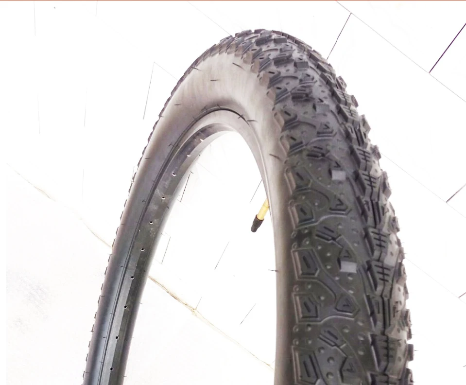 Rubber High Quality Light Weight 26 3.0 Fat MTB Mountain Bike Tire
Rubber High Quality Light Weight 26 3.0 Fat MTB Mountain Bike Tire