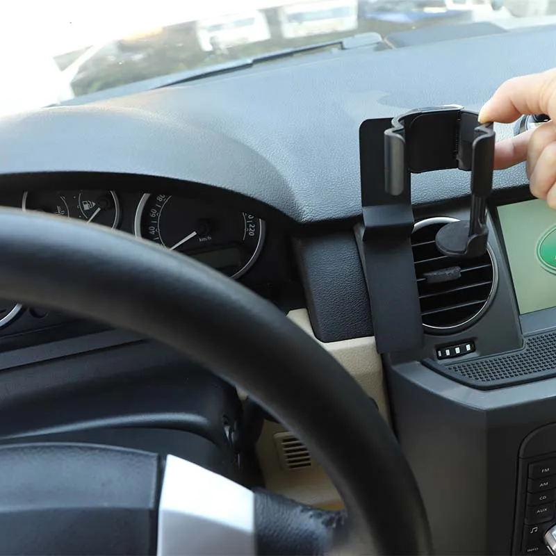 Car Multi-function Mobile Phone Holder Car Phone GPS Navigation Holder For Land Rover Discovery 3 LR3 2004-2009 Car Accessories
Car Multi-function Mobile Phone Holder Car Phone GPS Navigation Holder For Land Rover Discovery 3 LR3 2004-2009 Car Accessories