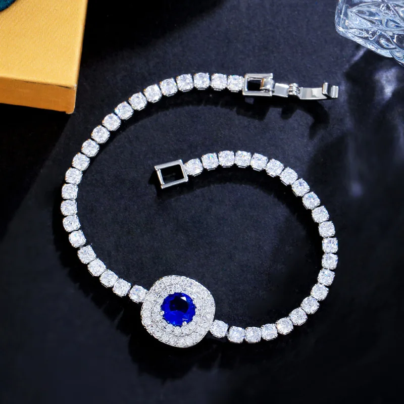 Fashion Luxury S925 Sterling Silver Zircon Bracelet Small Design Candy Emerald Party Gift Silver Jewelry Bracelet 
Fashion Luxury S925 Sterling Silver Zircon Bracelet Small Design Candy Emerald Party Gift Silver Jewelry Bracelet