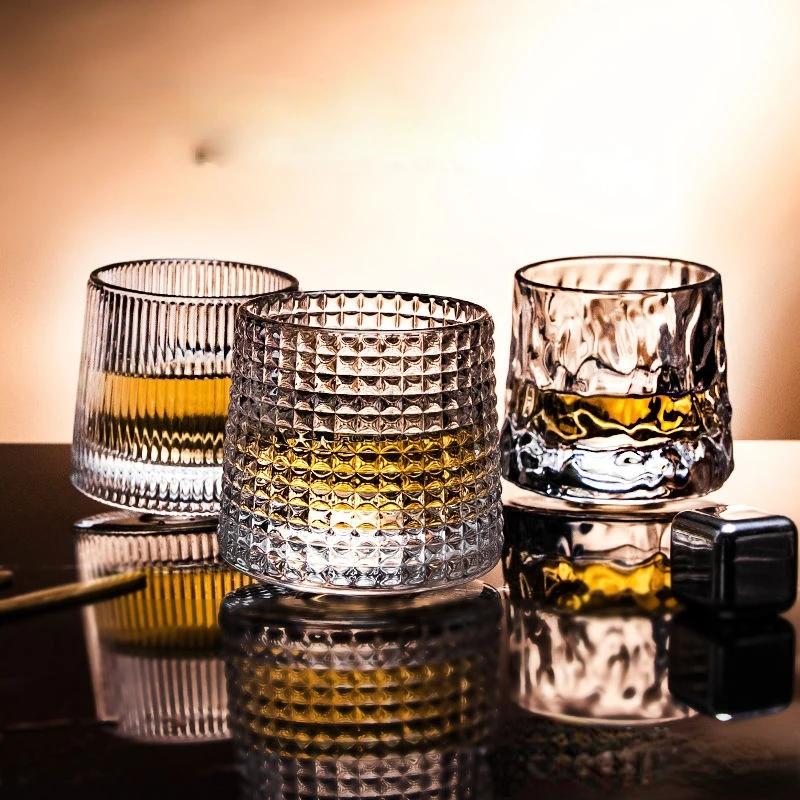 Whiskey Glass Tumbler Glass Rotating Cup Creative Water Glass High-value Water Glass European High-end Wine Glass
Whiskey Glass Tumbler Glass Rotating Cup Creative Water Glass High-value Water Glass European High-end Wine Glass